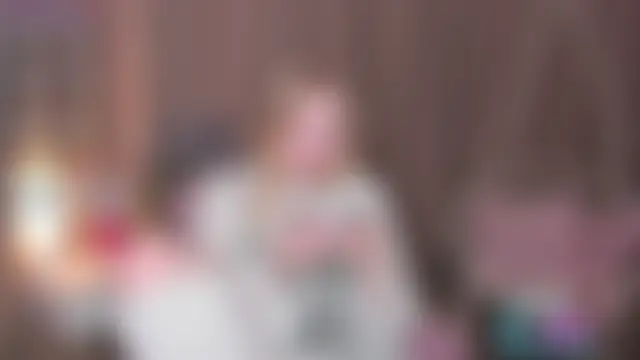 Colleen_Blake élő chatszobája