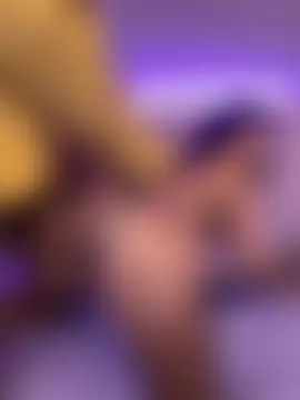 abrilandjulian Adlı Modelin Web Kamerası Şovu