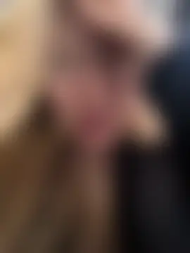 Liza_risky: απευθείας σέξι σόου στην κάμερα