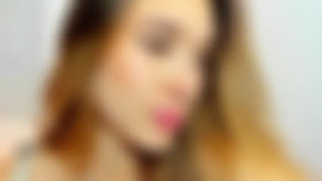 your_little_girl7 – Naživo chatovacia miestnosť