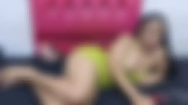 Show modela Sexyempress89 na web-kameri