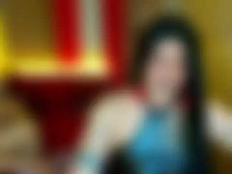 Incredible_Shemale webkamerás műsora