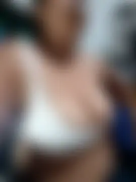 Chat +18 de Mia-Glow ao vivo