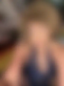 SuzyCatzz 即時 XXX 聊天