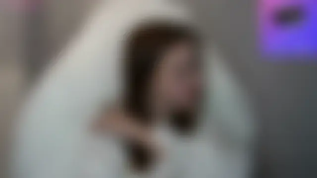 Golyboglazkaa: онлайн-секс-чат