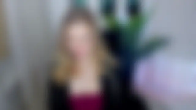 FollowLovee Show in webcam