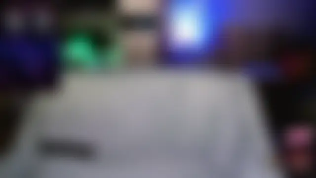 Chat +18 de mischellemeow13 ao vivo