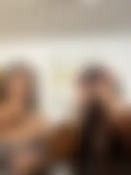 Онлайн чат Antonella_Julieta