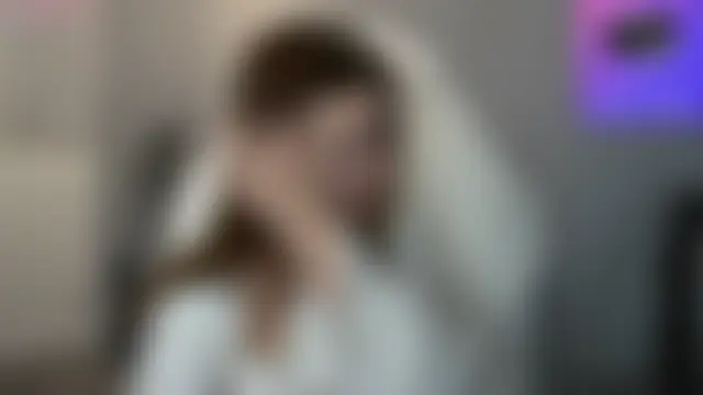 Golyboglazkaa's Live Webcam Chat