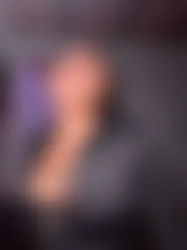 emilysofiia's Live Chat Room