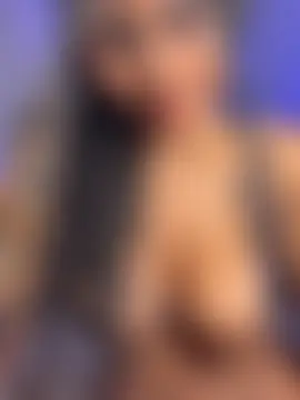 Phòng Chat Trực Tiếp quianna_