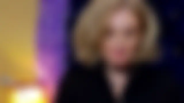 Phòng Chat Trực Tiếp Allura_Jenson