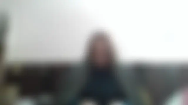 Pertunjukan Kamera Web AnnaLive570