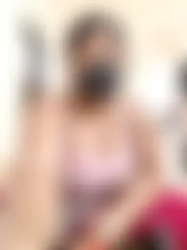 Busty_Priya Ruang Obrolan Langsung