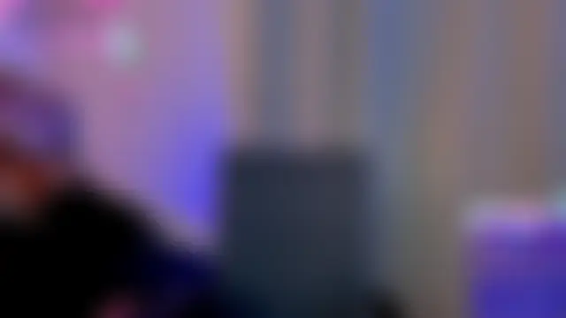 MarcellaGriffin élő chatszobája