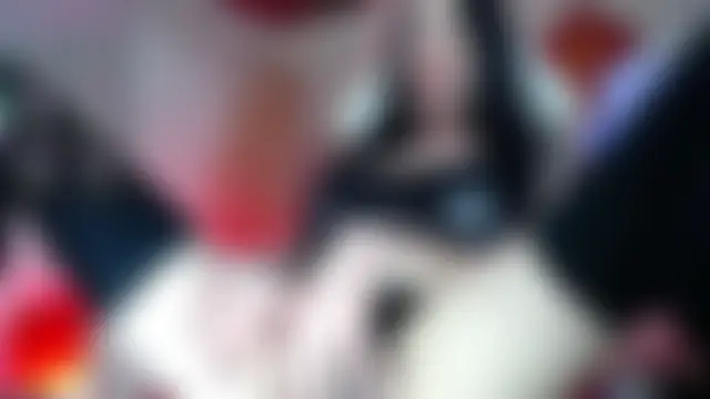 victoria_kosh: διαδικτυακό σόου στην κάμερα