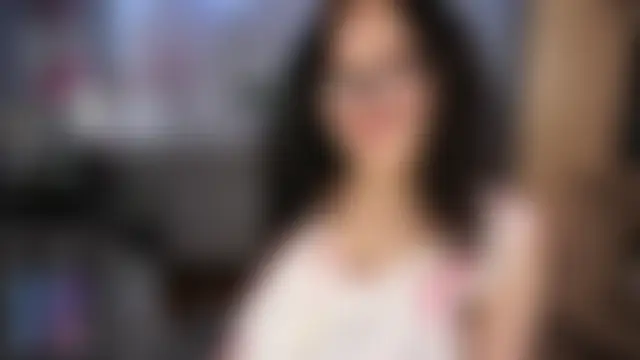 Chat soba uživo modela HannaHayles