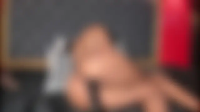 YayaHilton লাইভ চ্যাট রুম