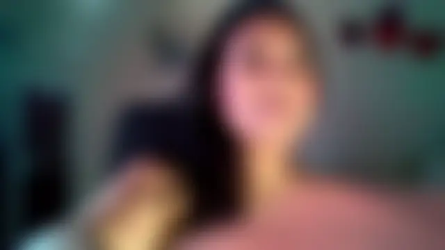 MiiaVelasquez 现场XXX聊天