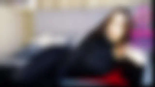 Erikka__: онлайн-секс-чат