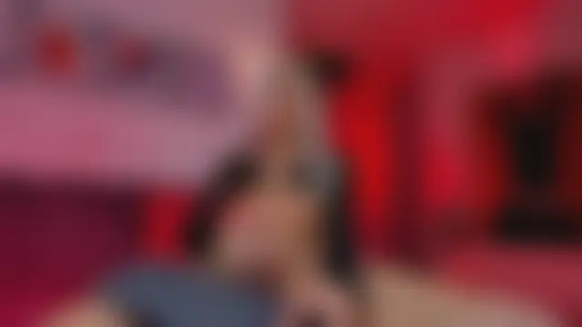 Taylor__foxxx: διαδικτυακό σόου στην κάμερα