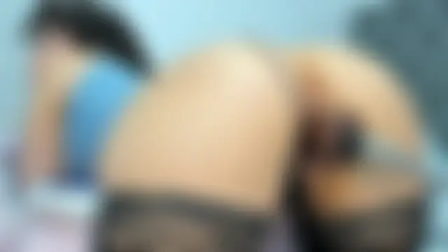 Elizabeth_18_のライブXXXチャット