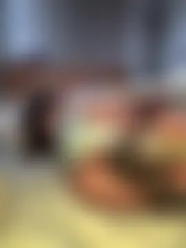 Chat ao vivo de ROUSSH