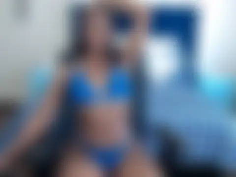 QUEENMANDYY লাইভ চ্যাট রুম