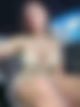 Živý XXX chat MilfNextDoor20