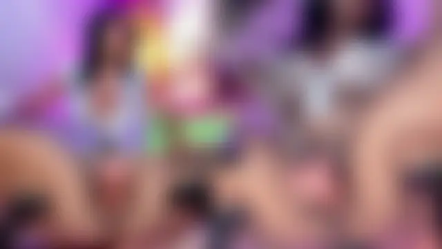 NinaCapelli Adlı Modelin Canlı XXX Sohbeti