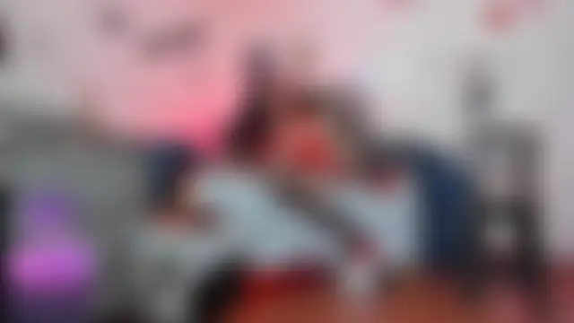 keila_j's Live Chat Room