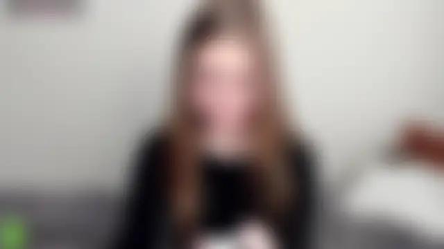 Elina_X Chat XXX in diretta