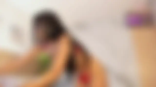 Pokazy przed kamerką – Fyre_divine