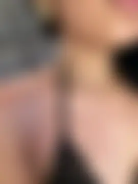 BrigitteVons' Live XXX Chat