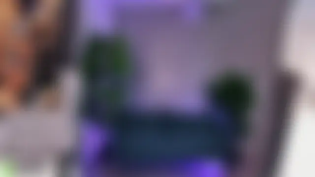 Chatroom XXX en direct de SelenaDaze