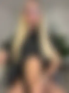 miss_tatiana_'s Live Sex Cam Show