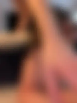 beyazzsarap: διαδικτυακό σόου στην κάμερα