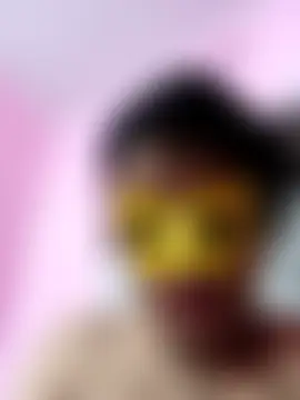 Gullapi Show in webcam