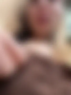 Show de Liza_risky na webcam