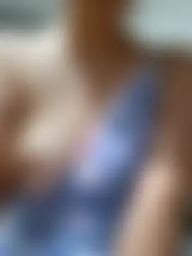 Emi_hot1 Show in webcam