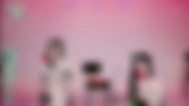 XG-002: διαδικτυακό σόου στην κάμερα