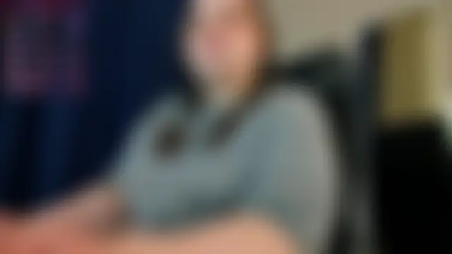 RaydirinのライブXXXチャット