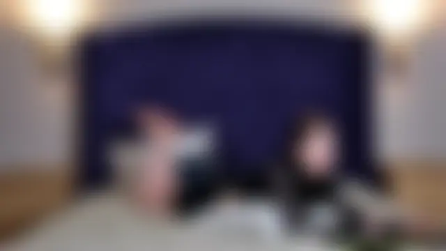 แชท XXX สดของ HelenCarroll