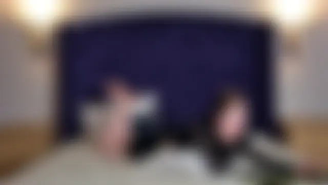 HelenCarroll's Live Webcam Chat