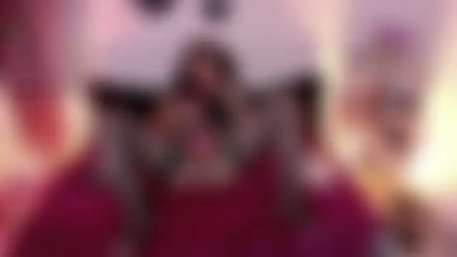 Yunnaa-Subb's Webcam Show