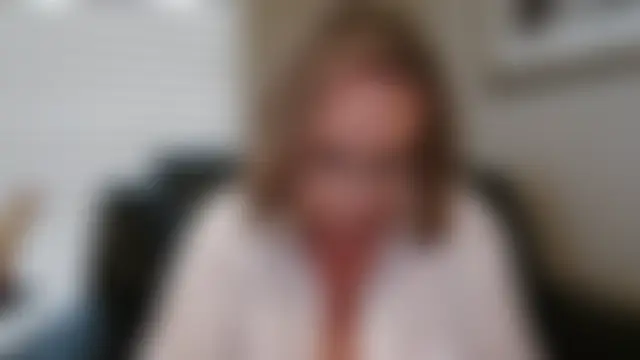 BustyAnnieのライブXXXチャット