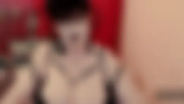 Pokazy przed kamerką – QuuenOfSin