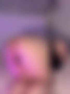 krisstenSantos Adlı Modelin Canlı XXX Sohbeti