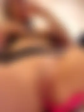 Вебкам-шоу AureliaDoux