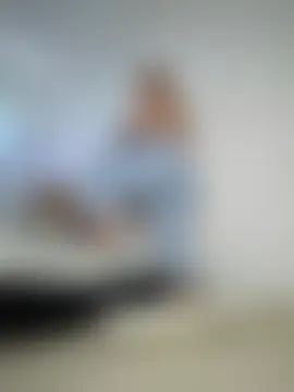 Foxylisaflores' Live Chat Room